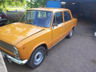 1977 Lada (ВАЗ) 2101, жёлтый, 300000 рублей, вид 1