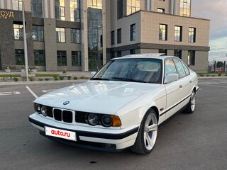 1989 BMW 5 серии 520i III (E34), белый, 530000 рублей, вид 1