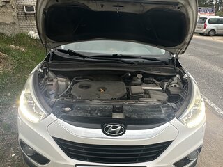 2014 Hyundai ix35 I Рестайлинг, белый, 1370000 рублей, вид 2