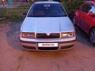 2002 Skoda Octavia I (A4) Рестайлинг, серебристый, 240000 рублей, вид 2