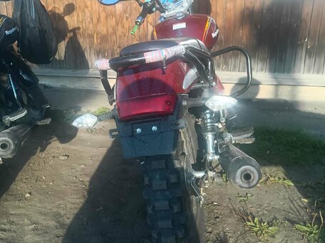 2015 Regulmoto SK200, красный, 85500 рублей, вид 2
