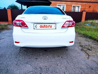 2013 Toyota Corolla X (E140, E150) Рестайлинг, белый, 1220000 рублей, вид 5
