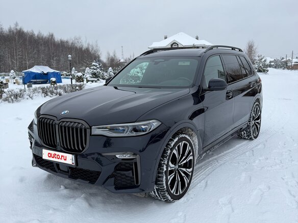 2021 BMW X7 M50i I (G07), синий, 7900000 рублей
