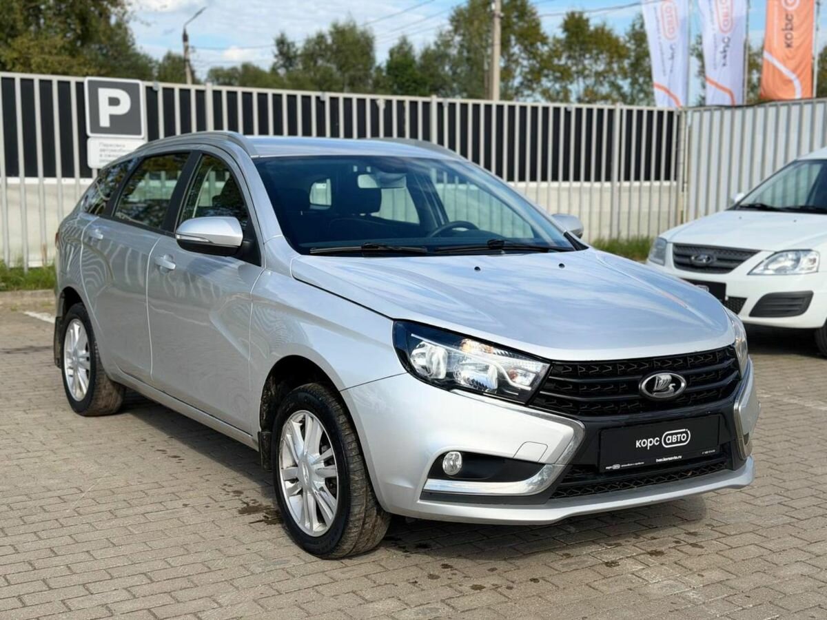 Открыть фотографии: Lada (ВАЗ) Vesta I