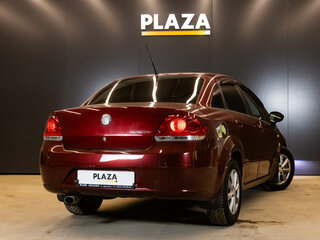 2011 Fiat Linea, красный, 449000 рублей, вид 3