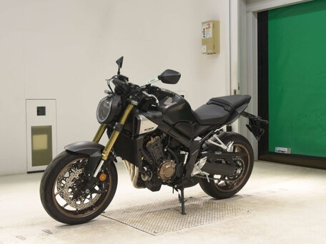 2025 Honda CB 650R, чёрный, 960000 рублей, вид 4