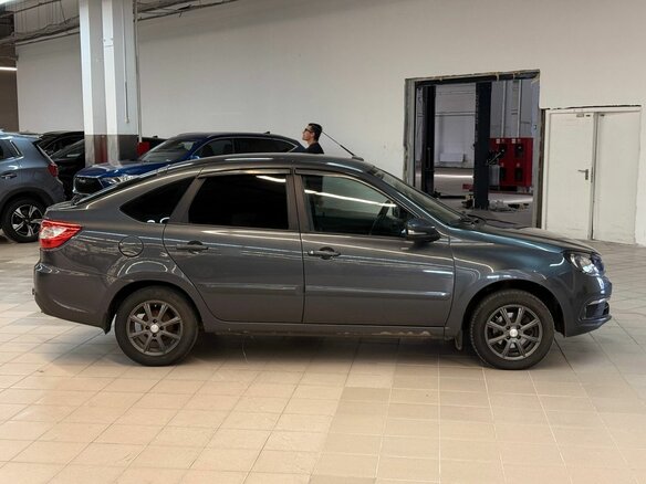2020 Lada (ВАЗ) Granta I Рестайлинг, серый, 569000 рублей - вид 4