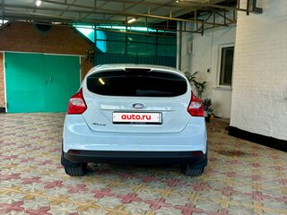 2011 Ford Focus III, белый, 600000 рублей, вид 5