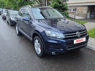 2010 Volkswagen Touareg II, синий, 1700000 рублей, вид 2