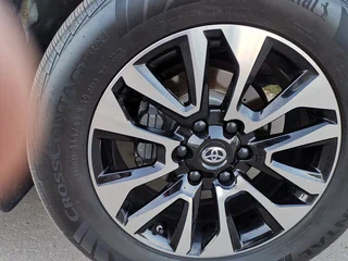 2013 Toyota Land Cruiser Prado 150 Series, чёрный, 3500000 рублей, вид 5