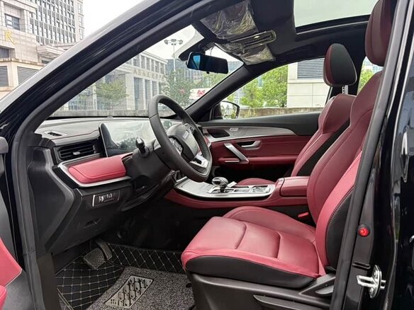 2024 Jetour X70+ I, чёрный, 1380000 рублей - вид 6