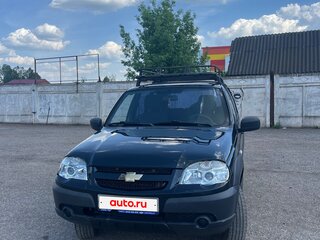 2015 Chevrolet Niva I Рестайлинг, чёрный, 650000 рублей, вид 3