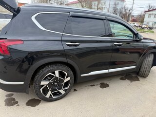 2022 Hyundai Santa Fe IV Рестайлинг, чёрный, 4150000 рублей, вид 4