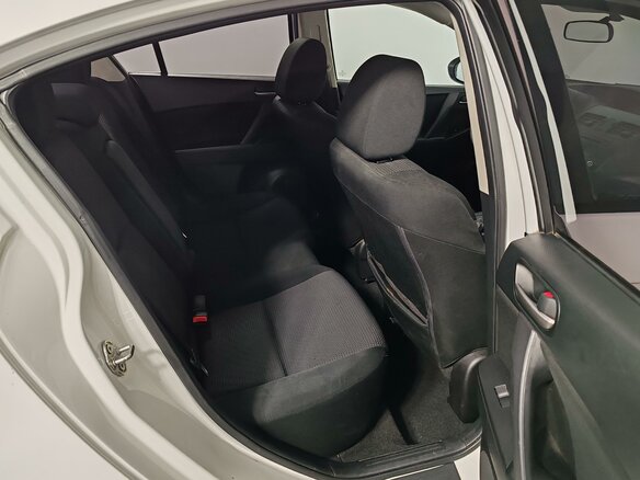 2012 Mazda 3 II (BL) Рестайлинг, белый, 799000 рублей - вид 20