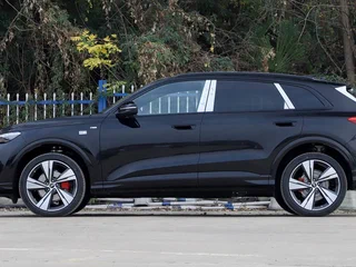 2026 Audi Q5 L III (GU), чёрный, 5455000 рублей, вид 3