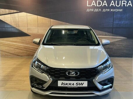 2026 Lada (ВАЗ) Iskra SW, серебристый, 1585000 рублей, вид 1