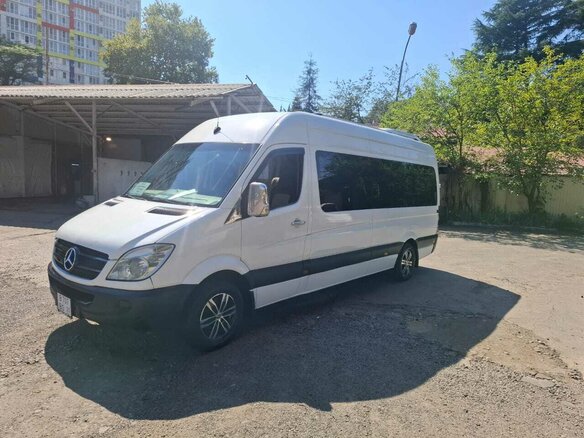 2007 Mercedes-Benz Sprinter, белый, 2300000 рублей - вид 4