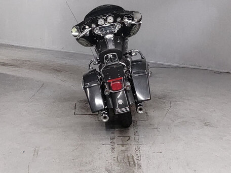 2006 Harley-Davidson Street Glide, чёрный, 680000 рублей, вид 4
