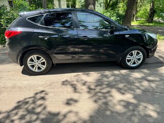 2010 Hyundai ix35 I, чёрный, 950000 рублей, вид 4