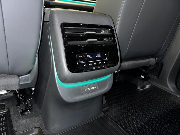 2026 Volkswagen Teramont Pro II (China Market), чёрный - вид 11