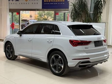 2022 Audi Q3 35 TFSI II (F3), белый, 2750000 рублей, вид 3