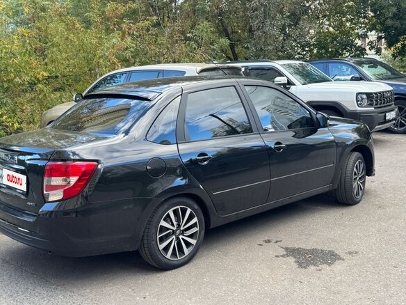 2025 Lada (ВАЗ) Granta I Рестайлинг, чёрный - вид 3