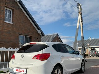2012 Opel Astra J Рестайлинг, белый, 505000 рублей, вид 3