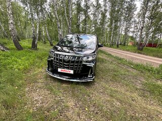 2015 Toyota Alphard III, чёрный, 4850000 рублей, вид 3