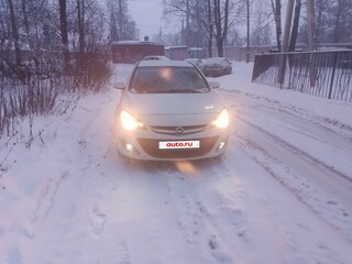 2012 Opel Astra J Рестайлинг, белый, 599999 рублей, вид 2