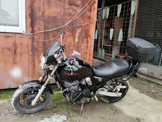 Suzuki GSX 400 Inazuma