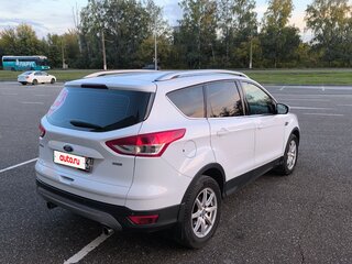 2014 Ford Kuga II, белый, 1220000 рублей, вид 3