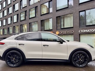 2022 Porsche Cayenne Turbo GT Coupé III, серый, 17500000 рублей, вид 3