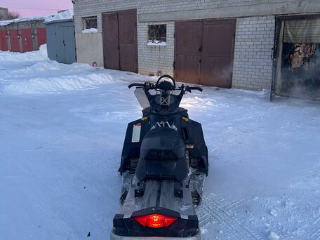 2008 BRP Ski-Doo Summit 600, белый, 450000 рублей, вид 5