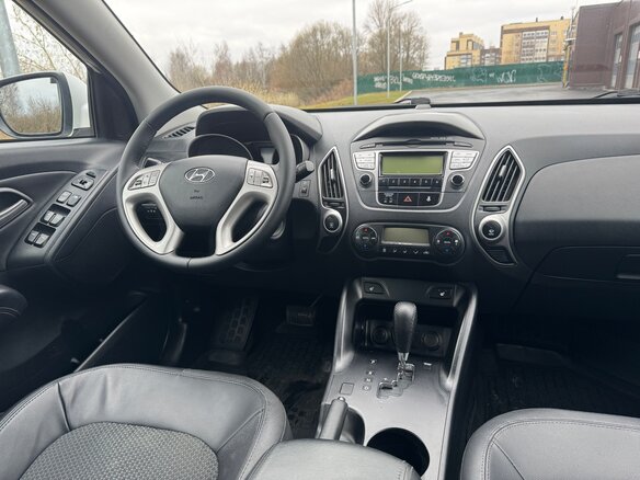 2011 Hyundai ix35 I, белый - вид 5