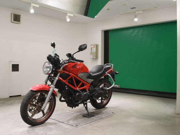 2014 Honda VTR 250, красный, 370000 рублей