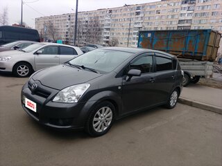 2007 Toyota Corolla Verso I Рестайлинг 2, серый, 700000 рублей, вид 1