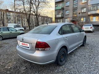 2012 Volkswagen Polo V, серебристый, 430000 рублей, вид 3