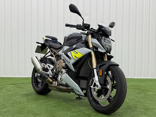 2022 BMW S 1000 R, чёрный, 1360000 рублей, вид 2