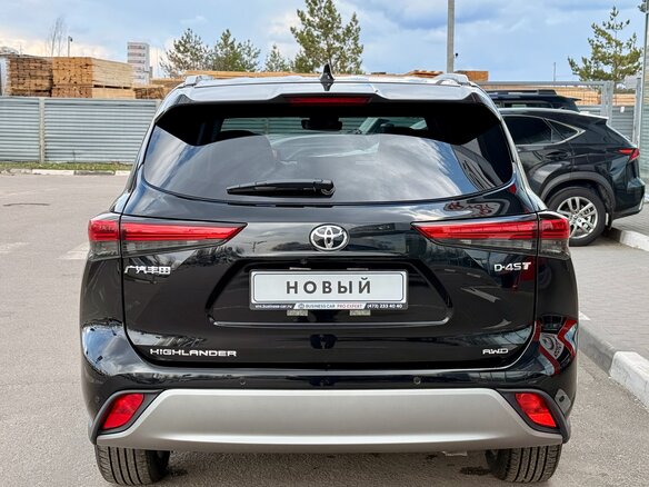 2026 Toyota Highlander IV (XU70), чёрный, 5500000 рублей - вид 5