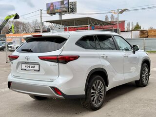 2026 Toyota Highlander IV (XU70), белый, 5500000 рублей, вид 5