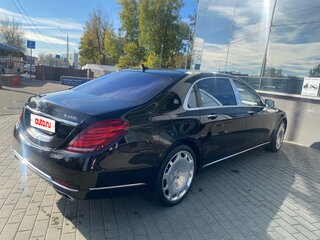 2015 Mercedes-Benz Maybach S-Класс 500 I (X222), чёрный, 3697000 рублей, вид 4
