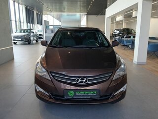 2016 Hyundai Solaris I Рестайлинг, коричневый, 929000 рублей, вид 2