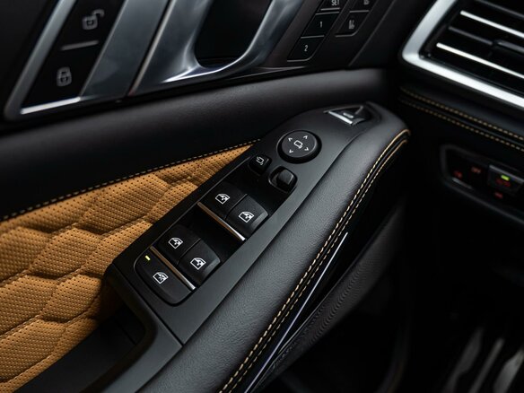 2021 BMW X5 M Competition III (F95), чёрный, 9989000 рублей - вид 31