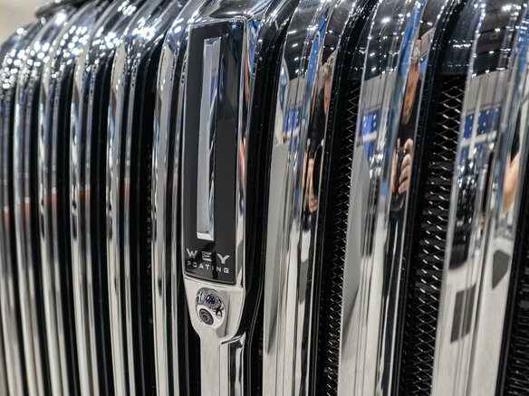 2024 Wey 80 Premium 37.96 kWh, золотистый, 6899000 рублей - вид 8