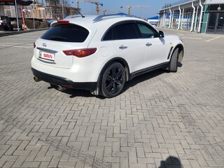 2010 Infiniti FX50 II (S51), белый, 2100000 рублей, вид 4