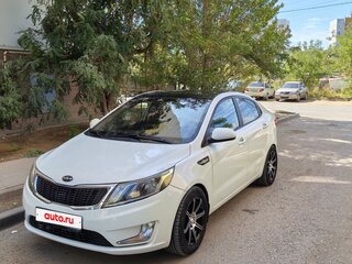 2012 Kia Rio 4-speed III, белый, 950000 рублей, вид 1