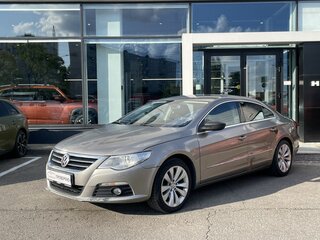 Volkswagen Passat CC I