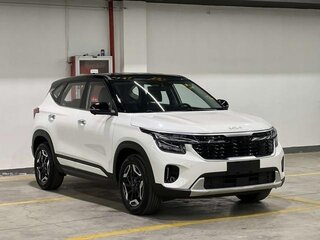 2025 Kia Seltos I Рестайлинг, белый, 2000000 рублей, вид 3