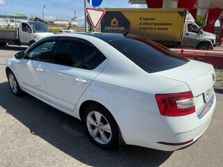 2018 Skoda Octavia III (A7) Рестайлинг, белый, 1000000 рублей, вид 5