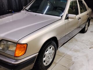1993 Mercedes-Benz W124 250, серый, 570000 рублей, вид 2